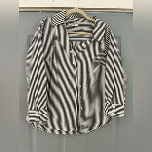 Frame Button Down - Size Small